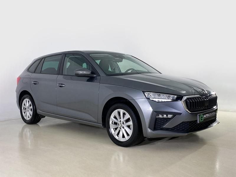 Usado Skoda Scala Style 110 HP (80 kW) 2024 Cinza Citadino