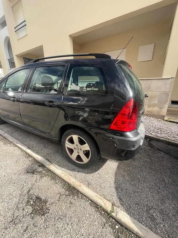 Usado Peugeot 307 90 HP (66 kW) 2006 Preto Carrinha