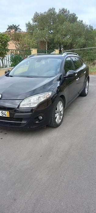 Usado 2010 Renault Mégane III Sedan | € 5.500 (Preço justo) - Imagem 1/4