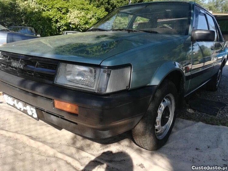 Verde Usado 1986 Toyota Corolla | € 2.200 - Imagem 1/1