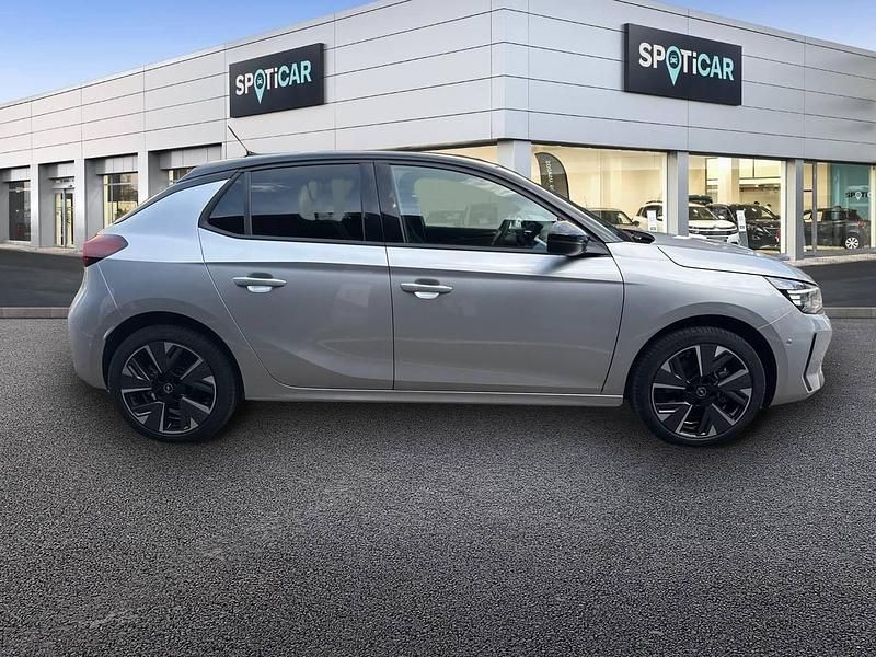 Usado Opel Corsa-e 100 kW (136 HP) 2024 Cinzento Citadino