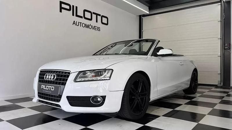 Branco Usado 2009 Audi A5 Cabriolet S-Line Cabrios | € 17.990 - Imagem 1/4