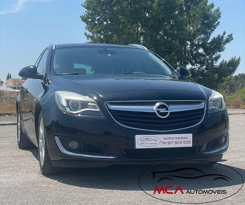 Preto Usado 2016 Opel Insignia Cosmo Carrinha | € 11.750 (Preço justo) - Imagem 1/4