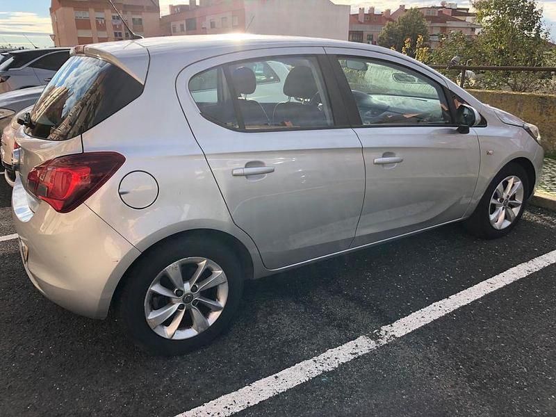 Usado 2016 Opel Corsa Sedan | € 6.990 (Bom preço) - Imagem 1/4
