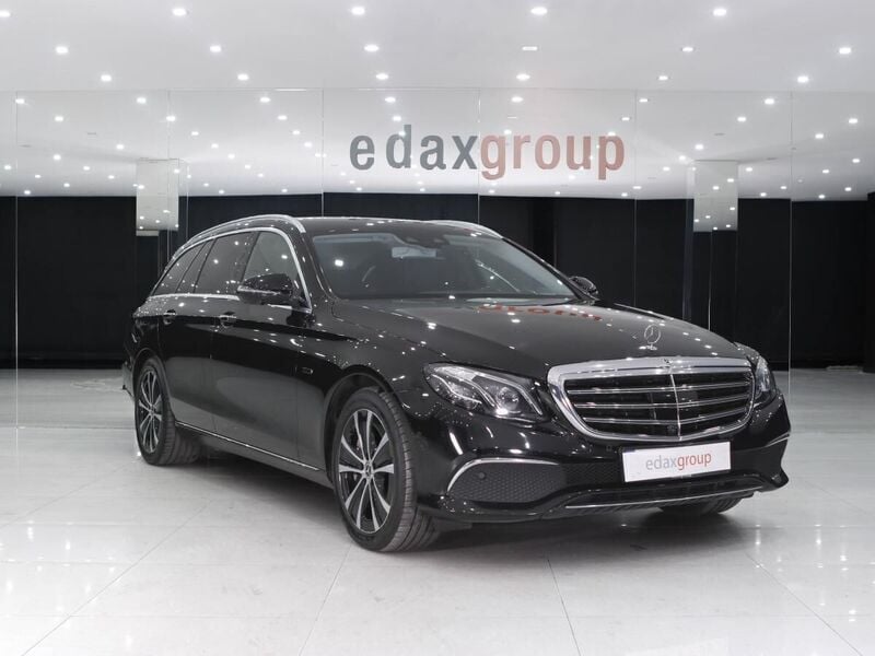 Preto Usado 2020 Mercedes E300 Exclusive Carrinha | € 32.990 (Super Preço) - Imagem 1/4