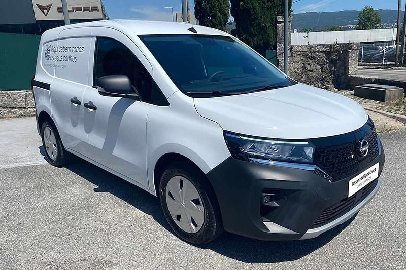 Branco Novo 2025 Nissan Townstar Van | € 28.990 - Imagem 1/4