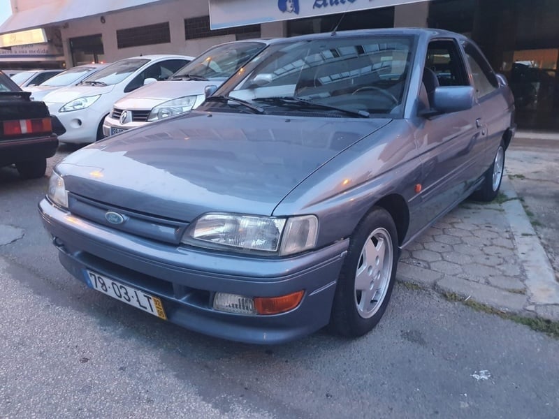 Usados 1992 Ford Escort 1.8 Benzin (€ 6.800) | Faro | AutoUncle