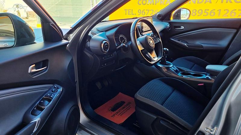 Usado Nissan Juke N-Connecta 114 HP (83 kW) 2021 Cinzento SUV