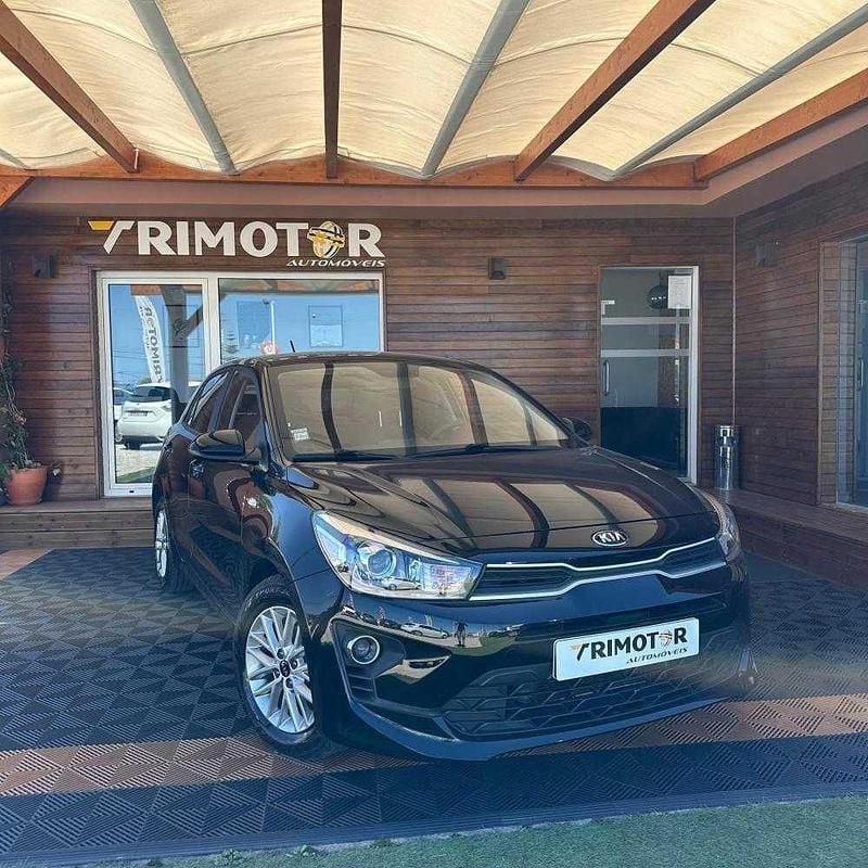 Preto Usado 2021 Kia Rio | € 15.290 (Preço justo) - Imagem 1/4