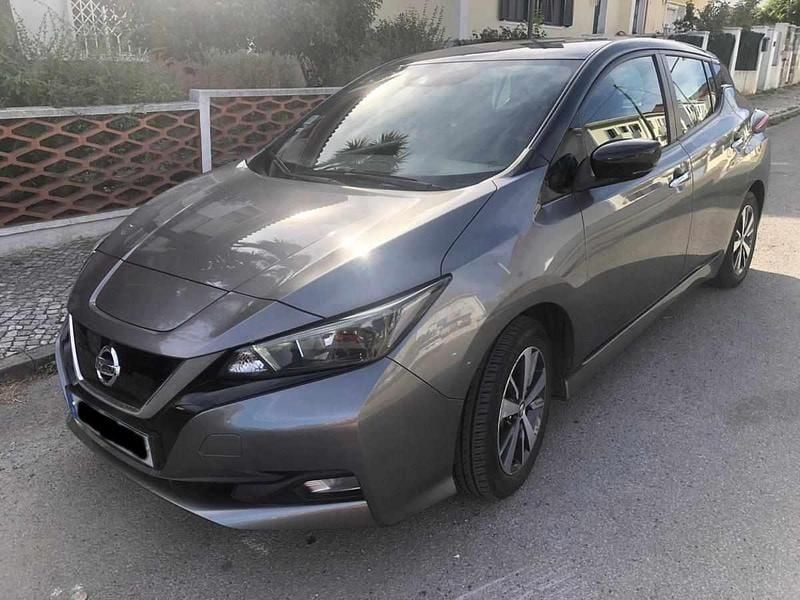 Cinzento Usado 2021 Nissan Leaf Citadino | € 9.000 (Super Preço) - Imagem 1/4