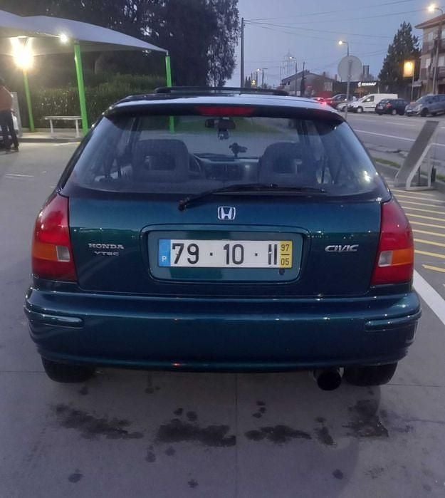 Usado Honda Civic 115 HP (84 kW) 1997