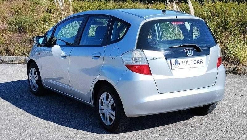 Usado Honda Jazz 90 HP (66 kW) 2009 Cinzento Citadino