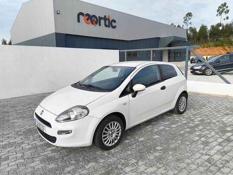 Usado Fiat Punto Evo Active 75 HP (55 kW) 2013 Branco Citadino