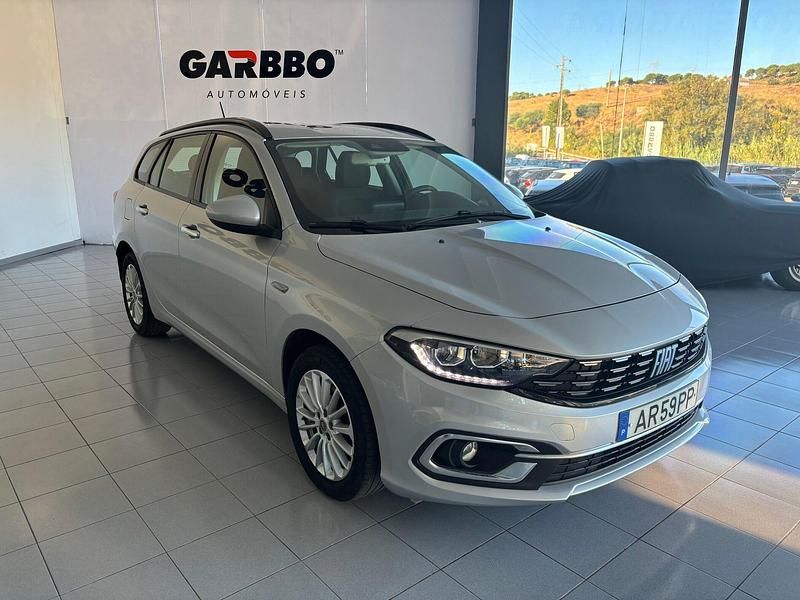 Usado Fiat Tipo City Life 95 HP (69 kW) 2022 Cinza Carrinha