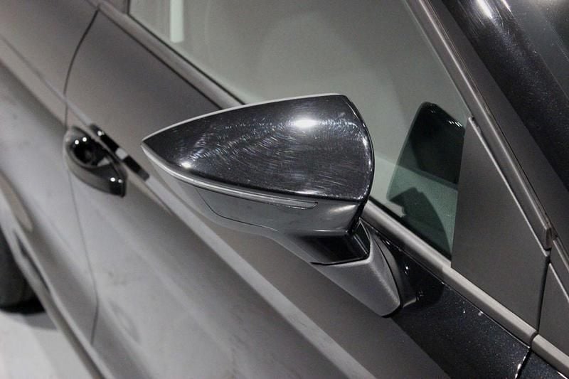 Usado Seat Ibiza Style 115 HP (84 kW) 2025 Preto Citadino