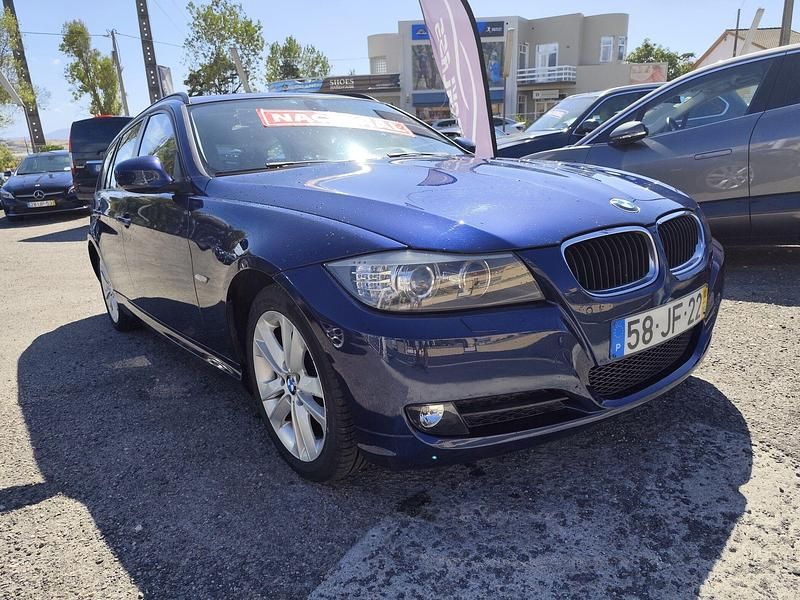 Azul Usado 2010 BMW 316 Carrinha | € 9.900 - Imagem 1/4