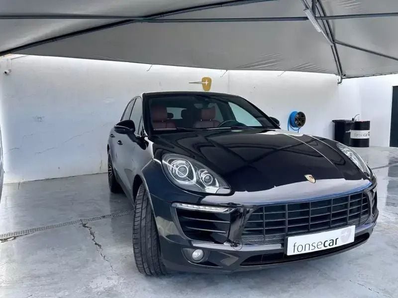 Usado Porsche Macan S 258 HP (189 kW) 2015 Preto SUV