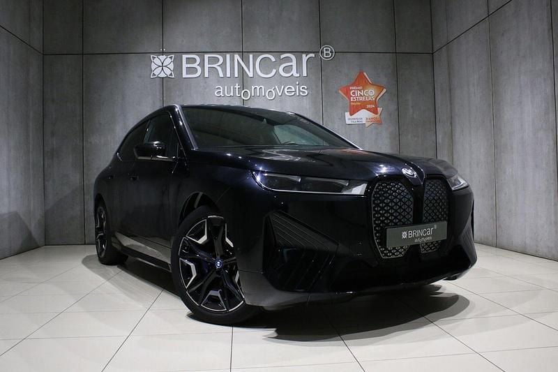Usado BMW iX Performance 239 kW (326 HP) 2022 Preto SUV