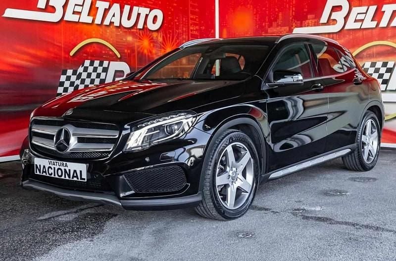Usado Mercedes GLA180 AMG line 109 HP (80 kW) 2016 Preto SUV