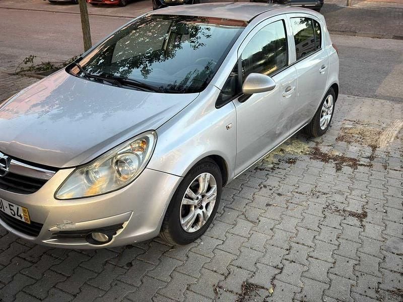 Usado 2010 Opel Corsa | € 4.200 (Bom preço) - Imagem 1/4