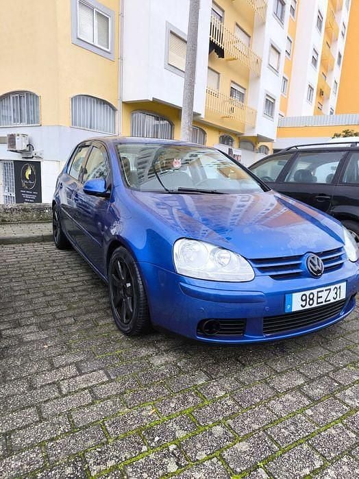 Usado 2007 VW Golf V Sedan | € 4.000 (Bom preço) - Imagem 1/4