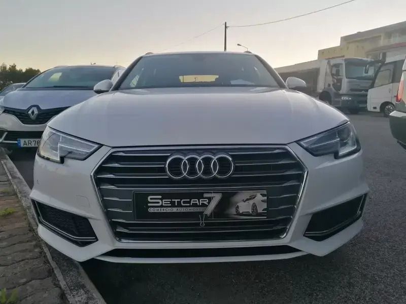 Outra Usado 2019 Audi A4 Sport Carrinha | € 29.900 (Preço justo) - Imagem 1/4