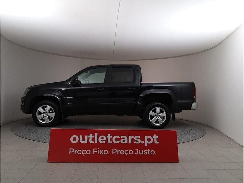 Usado VW Amarok Highline 224 HP (164 kW) 2018 Preto metalizado Pickup