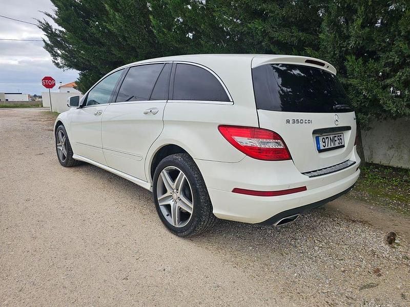 Usado Mercedes R350 2011 Monovolume
