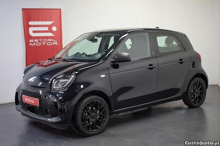Preto Usado 2021 Smart ForFour Electric Drive Passion Citadino | € 12.900 (Preço justo) - Imagem 1/1