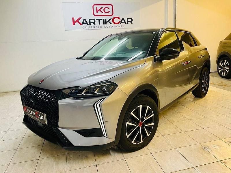 Usado DS Automobiles DS3 130 HP (95 kW) 2024 Cinzento