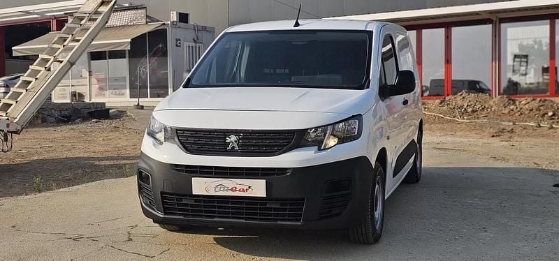 Branco glaciar Usado 2019 Peugeot Partner Monovolume | € 11.500 (Super Preço) - Imagem 1/4