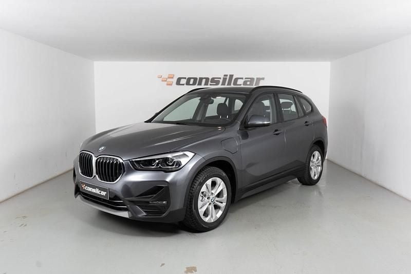 Cinza Usado 2021 BMW X1 SUV | € 25.890 (Bom preço) - Imagem 1/4