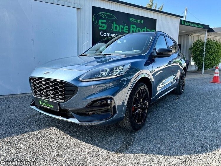 Azul Usado 2023 Ford Kuga ST-Line SUV | € 29.900 (Preço justo) - Imagem 1/1