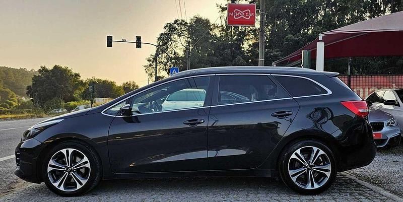 Usado Kia Ceed GT GT-Line 136 HP (100 kW) 2016 Sedan