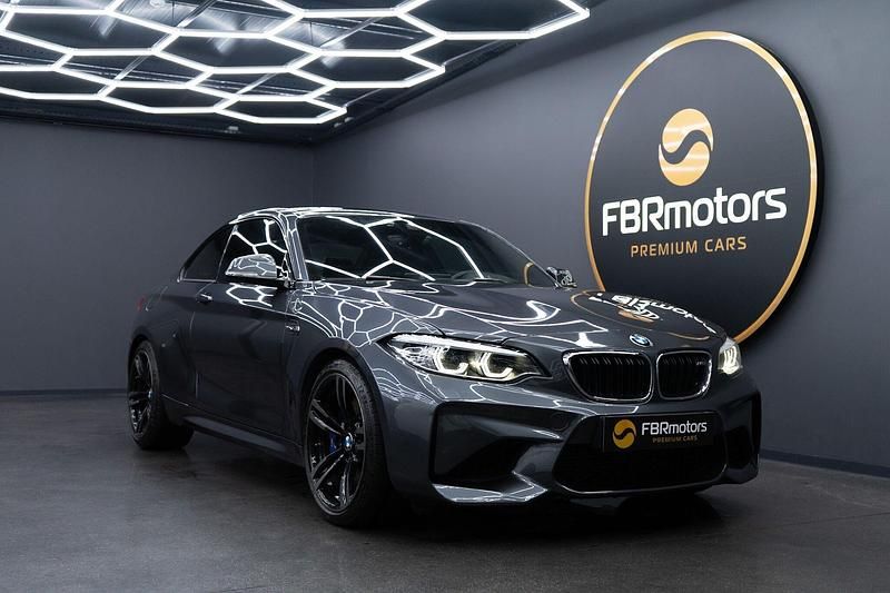 Cinza Usado 2018 BMW M2 Coupé | € 59.990 (Preço justo) - Imagem 1/4