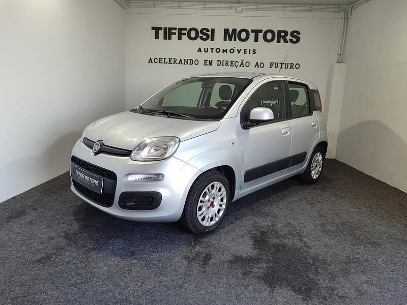 Cinzento Usado 2016 Fiat Panda Citadino | € 6.950 (Preço justo) - Imagem 1/4