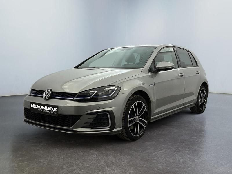 Usado VW Golf VII 204 HP (150 kW) 2020 Cinzento