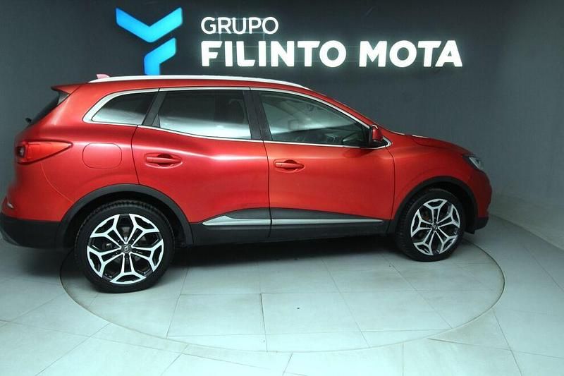 Usado Renault Kadjar Intens 140 HP (102 kW) 2019 Vermelho SUV