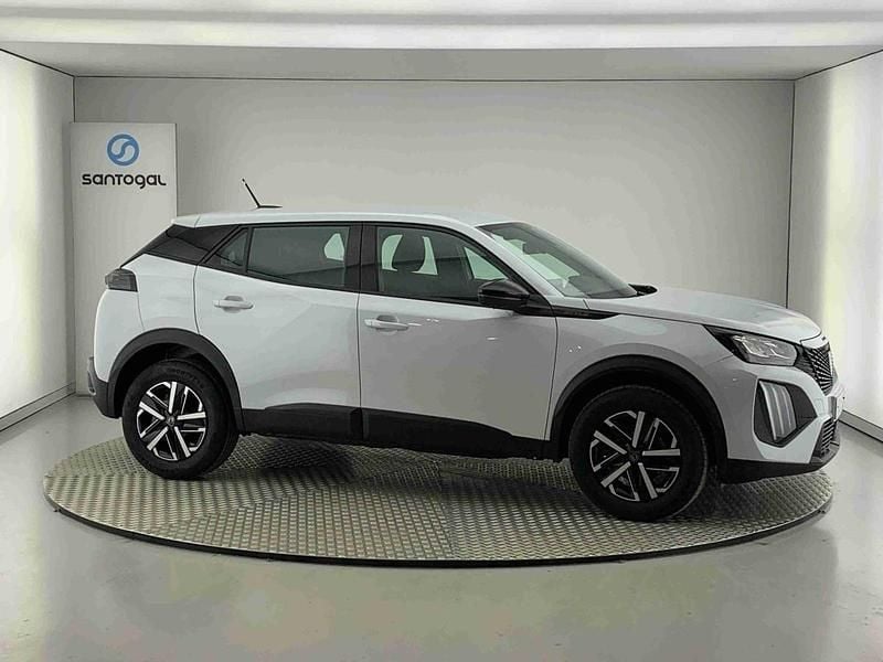 Branco Usado 2025 Peugeot 2008 SUV | € 23.490 (Preço justo) - Imagem 1/4