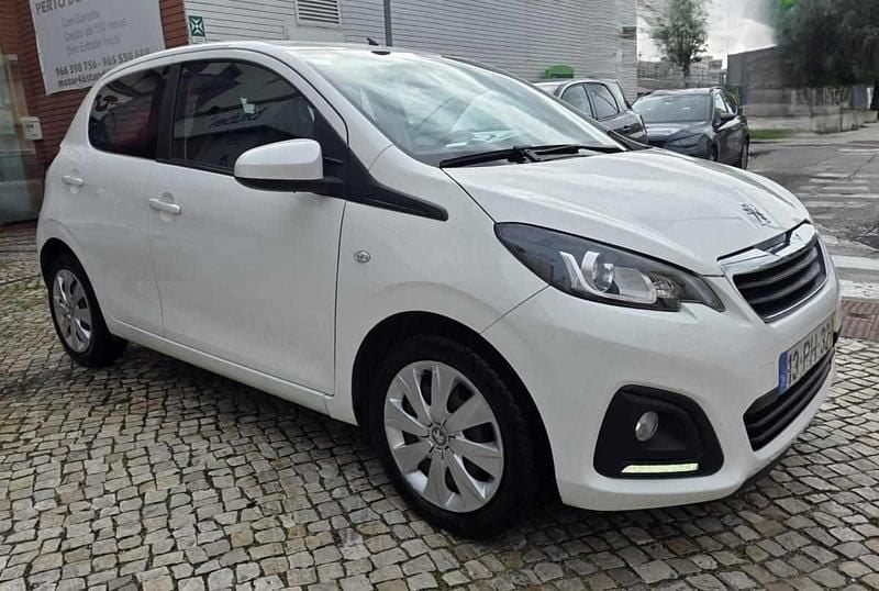 Usado Peugeot 108 69 HP (50 kW) 2014 Branco Citadino