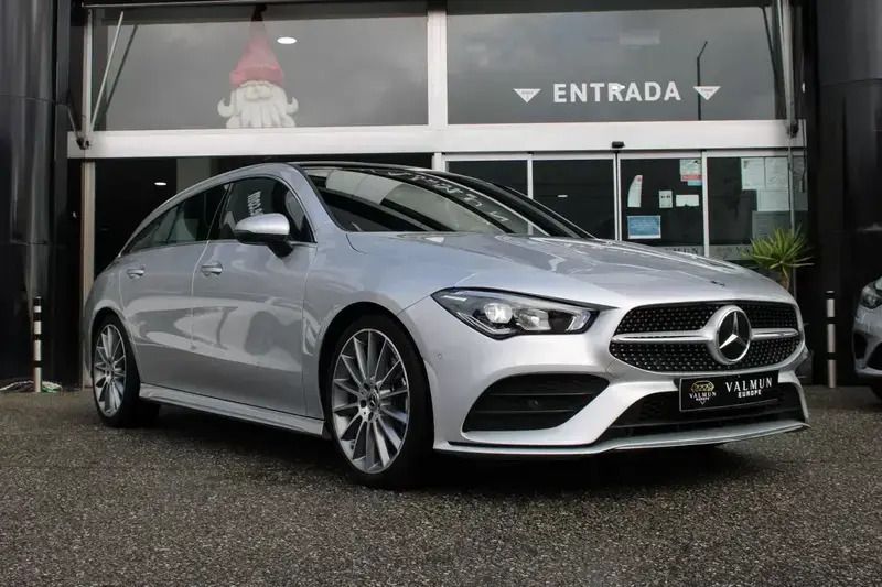Prateado Usado 2023 Mercedes CLA200 Carrinha | € 32.900 (Preço justo) - Imagem 1/4