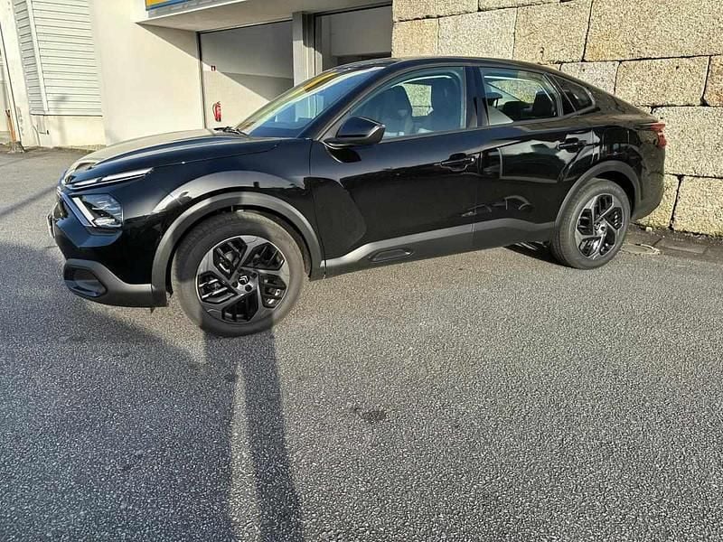 Usado Citroën C4 130 HP (95 kW) 2024 Preto SUV