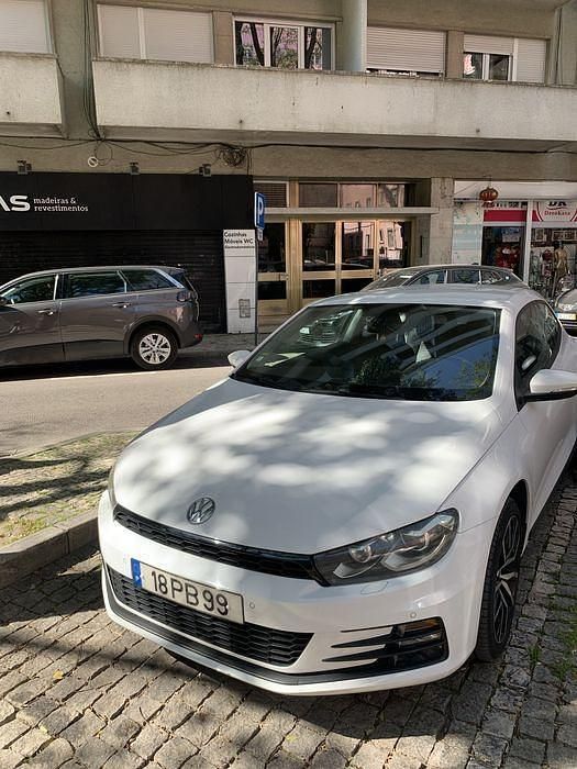 Usado 2014 VW Scirocco Sportline Coupé | € 20.000 - Imagem 1/4
