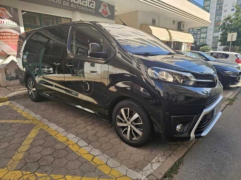 Preto Usado 2017 Toyota Proace Monovolume | € 25.000 (Caro) - Imagem 1/4
