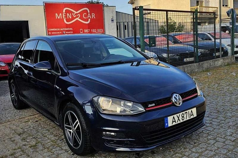 Usado 2015 VW Golf VII Comfortline Sedan | € 12.750 (Preço justo) - Imagem 1/4