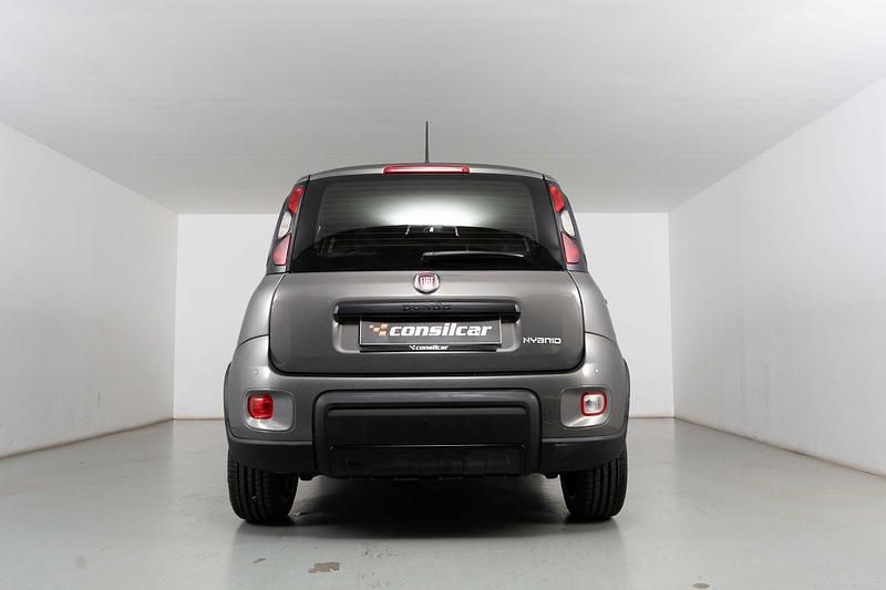 Usado Fiat Panda Sport 70 HP (51 kW) 2022 Cinza Citadino