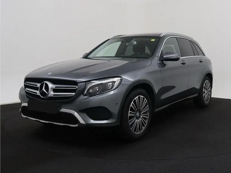 Cinza Usado 2015 Mercedes GLC220 Exclusive SUV | € 26.890 - Imagem 1/4
