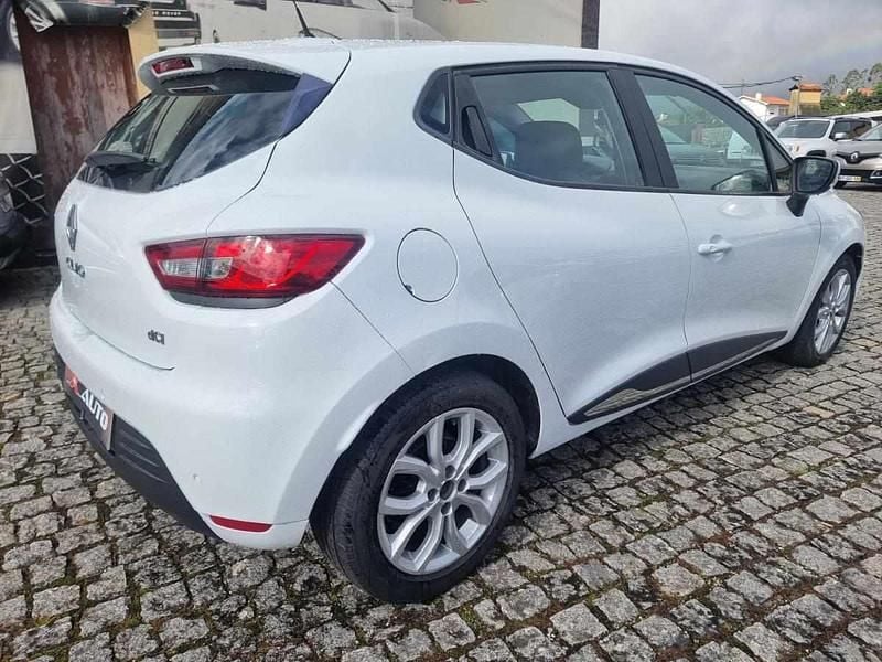 Usado Renault Clio IV Dynamique 90 HP (66 kW) 2017 Branco