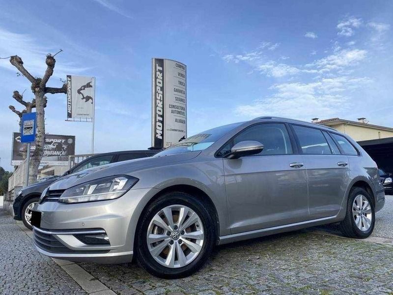 Cinzento (metalizado) Usado 2018 VW Golf VII Trendline Carrinha | € 18.990 (Caro) - Imagem 1/4