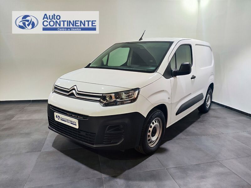 Branco Novo 2024 Citroën e-Berlingo Monovolume | € 27.450 - Imagem 1/4